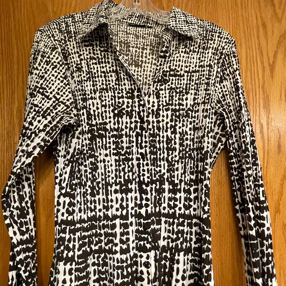 Apt. 9 Size Large Women’s Blouse
